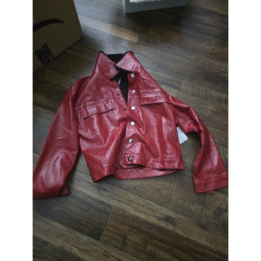 Dolce Cabo Red Faux Leather Trucker Jacket Black Faux Fur Collar Womens M NWT